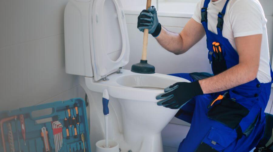 Professional emergency plumbing in Maben, MS